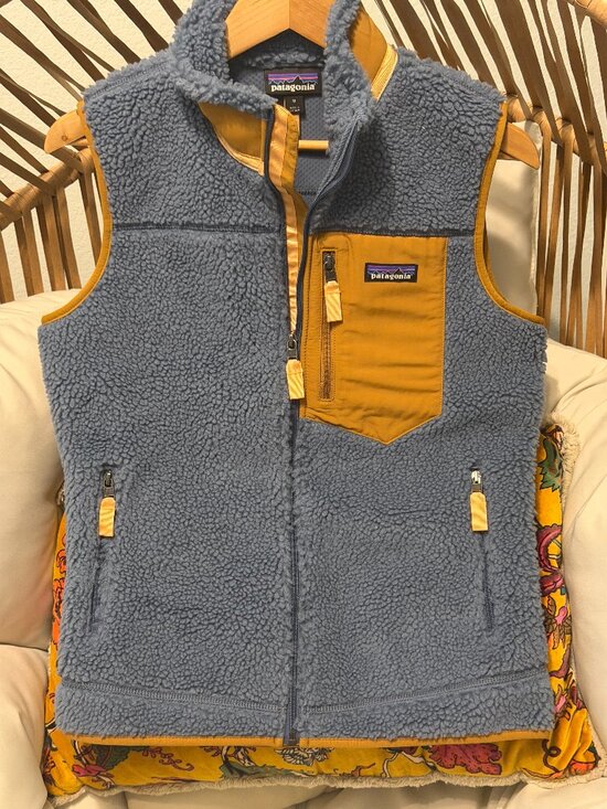 Patagonia Jackets & Blazers - Patagonia Women's Classic Retro-X Fleece Vest Blue/Ochre Size M EUC